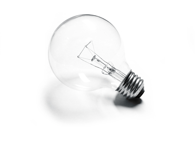 LED žárovka 10 W patří k nejprodávanějším kusům